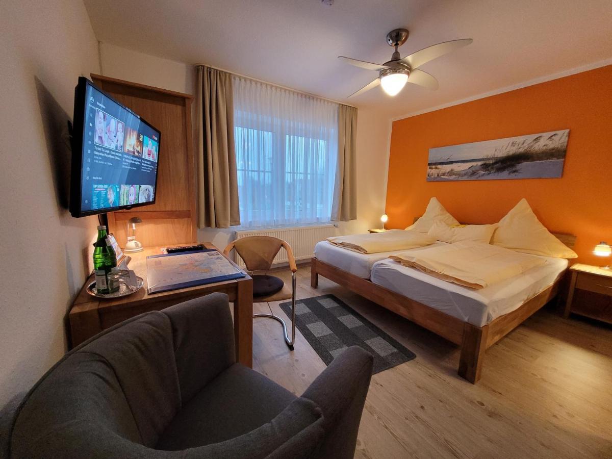 Naturwert Hotel Garni Ursula Krummhorn Bagian luar foto